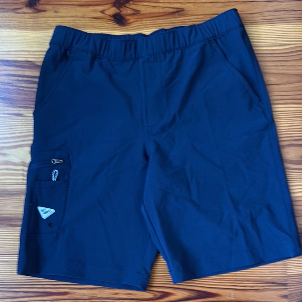 Columbia Navy Omni-Shade Shorts